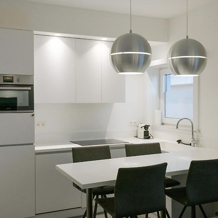 Modern Gelijkvloers Gezinsappartement Knokke-Heist Buitenkant foto
